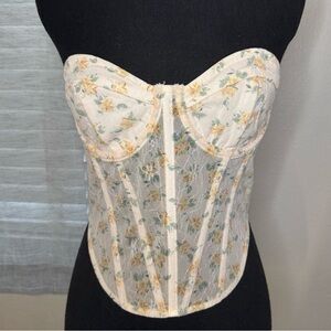 Commense Floral Lace Top in Cream and Yellow